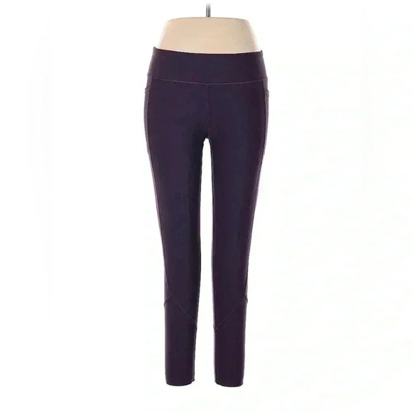 Victoria’s Secret Sport Purple Active Leggings - Picture 2 of 6